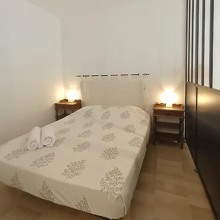 Apartment Confortable T2 *