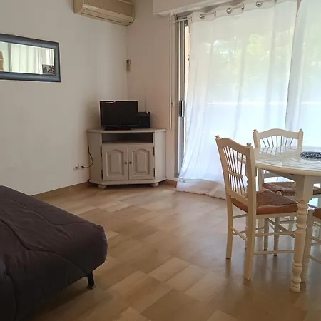Confortable T2 Apartment Hyeres